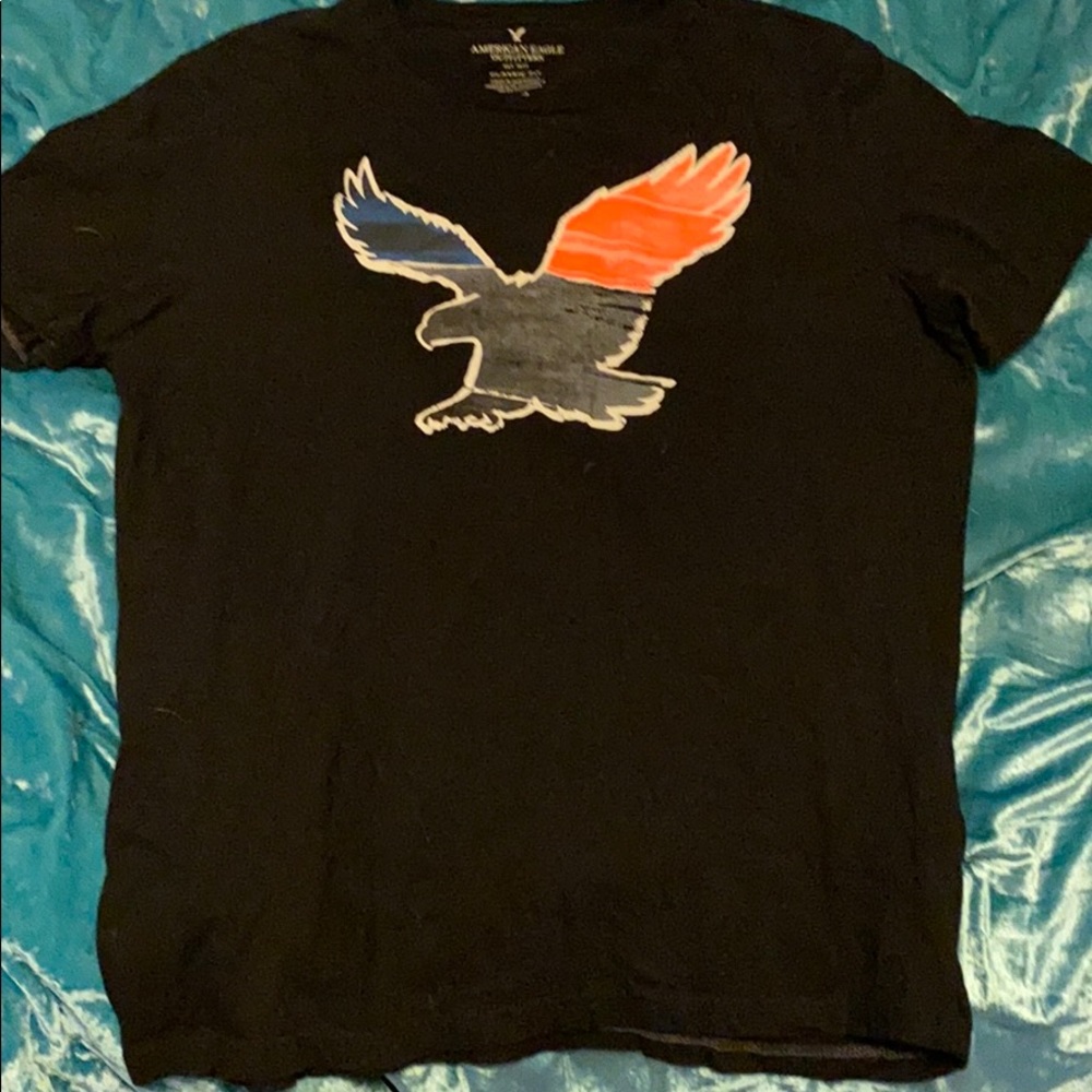 Men’s American eagle tshirt
